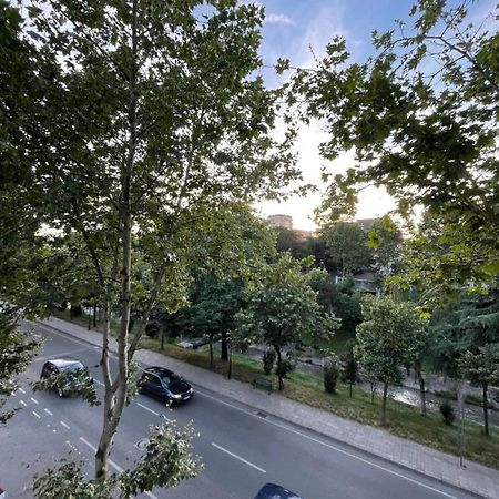Anna'S Apartment 地拉那 外观 照片