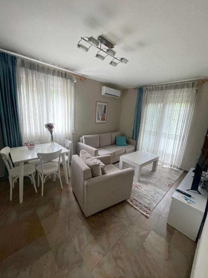 Anna'S Apartment 地拉那 外观 照片