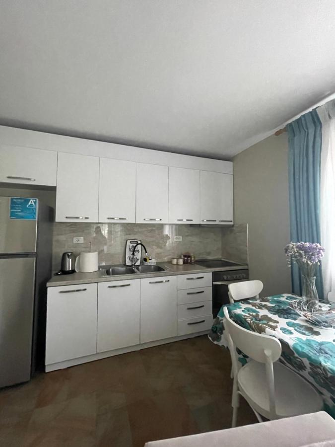 Anna'S Apartment 地拉那 外观 照片