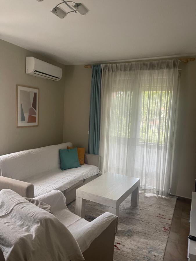 Anna'S Apartment 地拉那 外观 照片