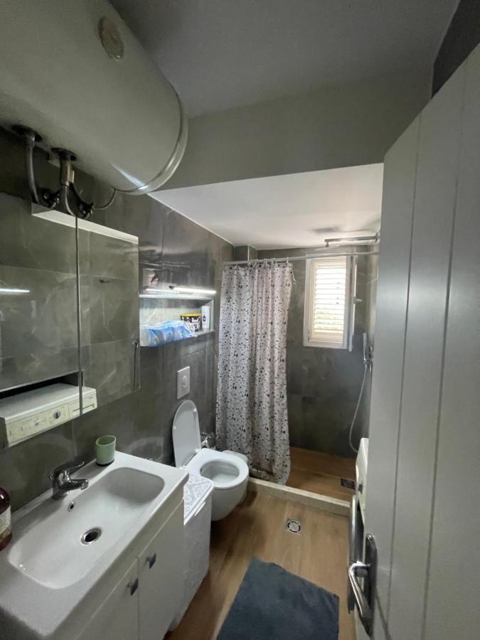 Anna'S Apartment 地拉那 外观 照片