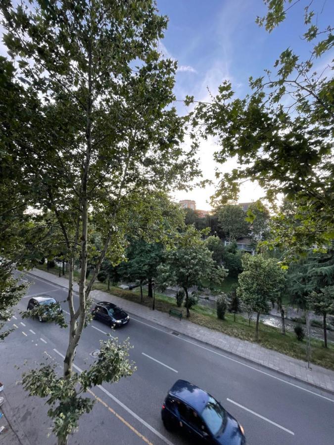 Anna'S Apartment 地拉那 外观 照片